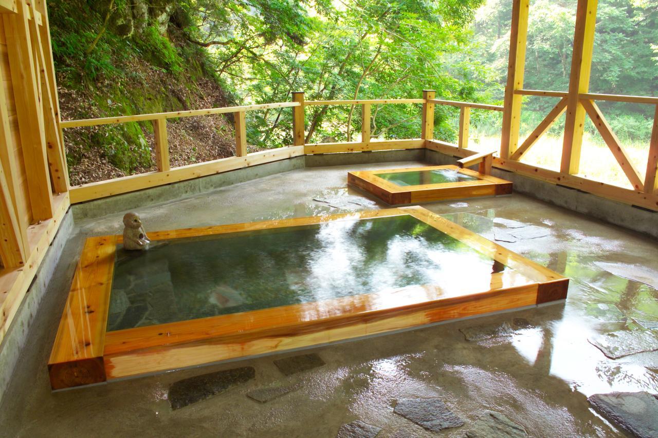 Отель Yamada Onsen Genenro Тояма Экстерьер фото
